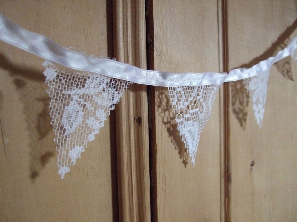 mini lace bunting