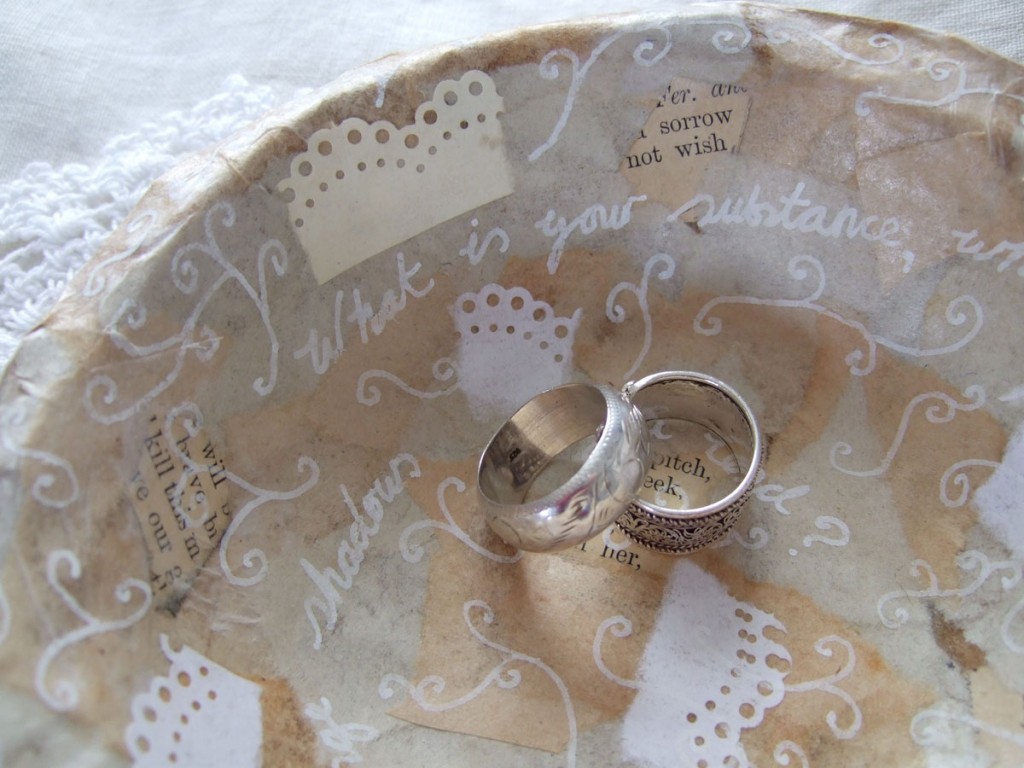 medium ring bowl